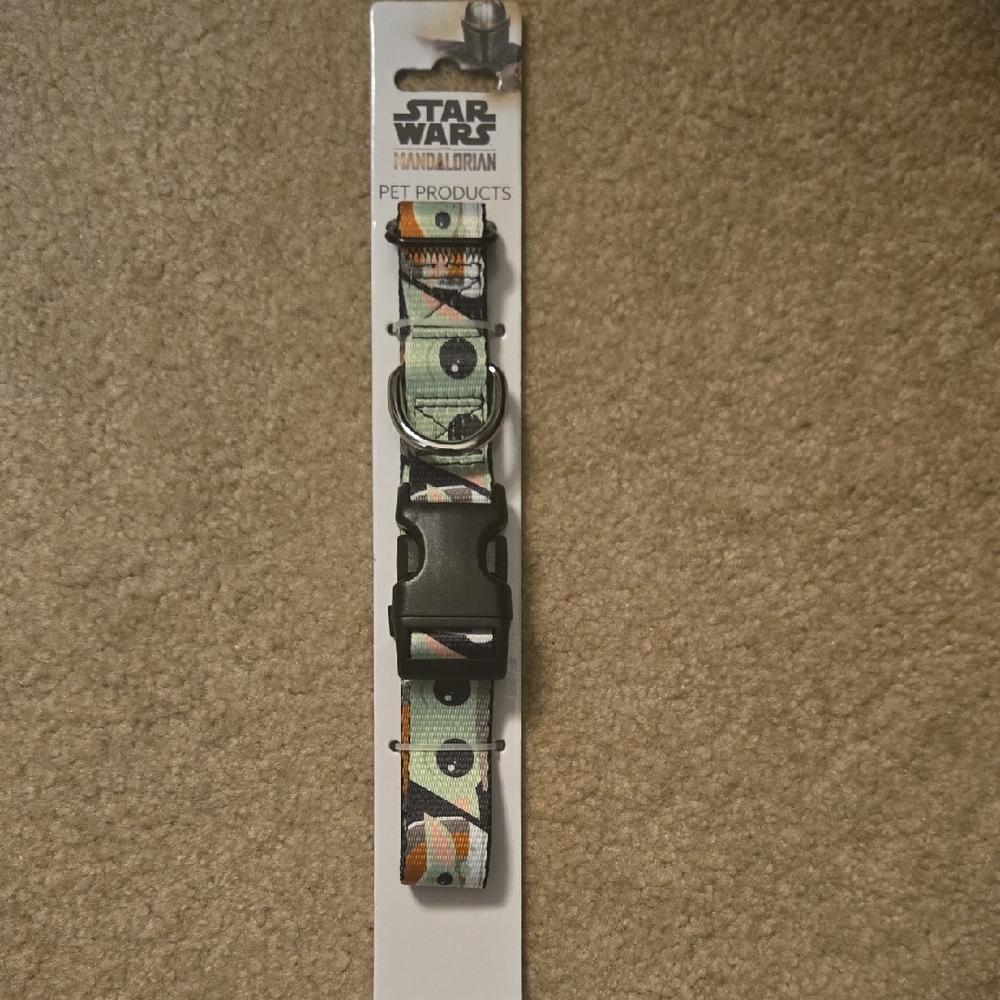 Star Wars Mandalorian Pet Collar with Black and Green Design
